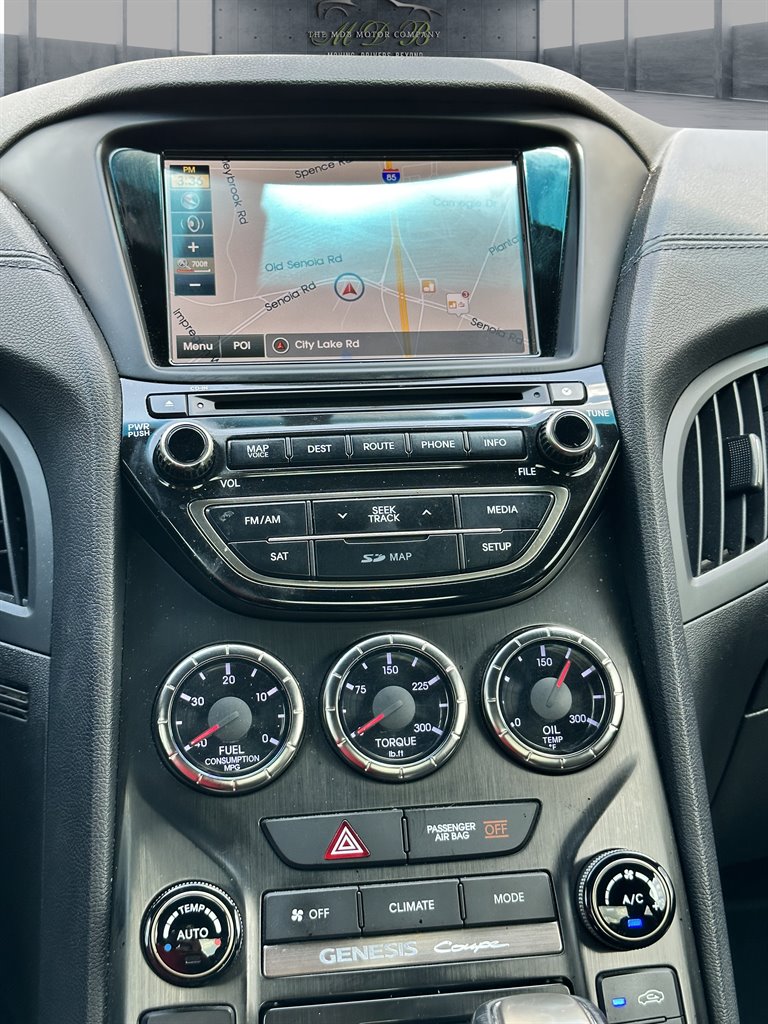 Hyundai Genesis Coupe photo 18